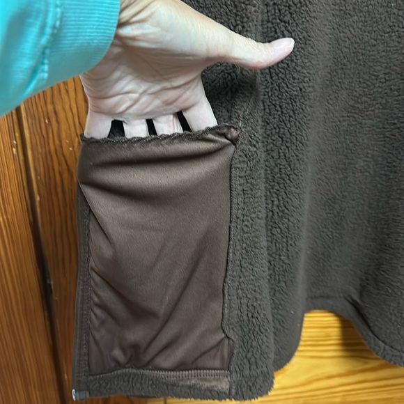 Faded Glory brown fuzzy lined hooded sweatshirt with zipper - Picture 6 of 8